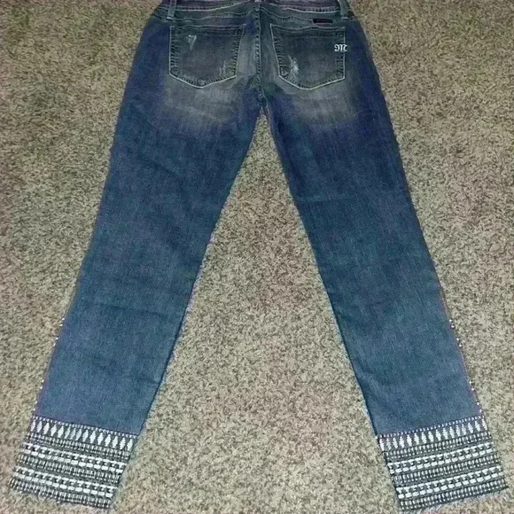 Miss Me Skinny Jeans - Picture 2 of 5